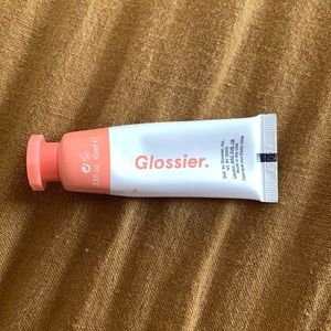 Glossier cloud paint in beam